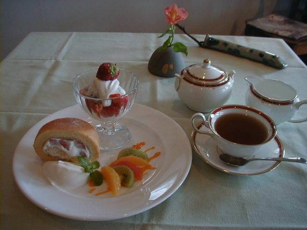 Готель Earl Grey Хакуба Екстер'єр фото